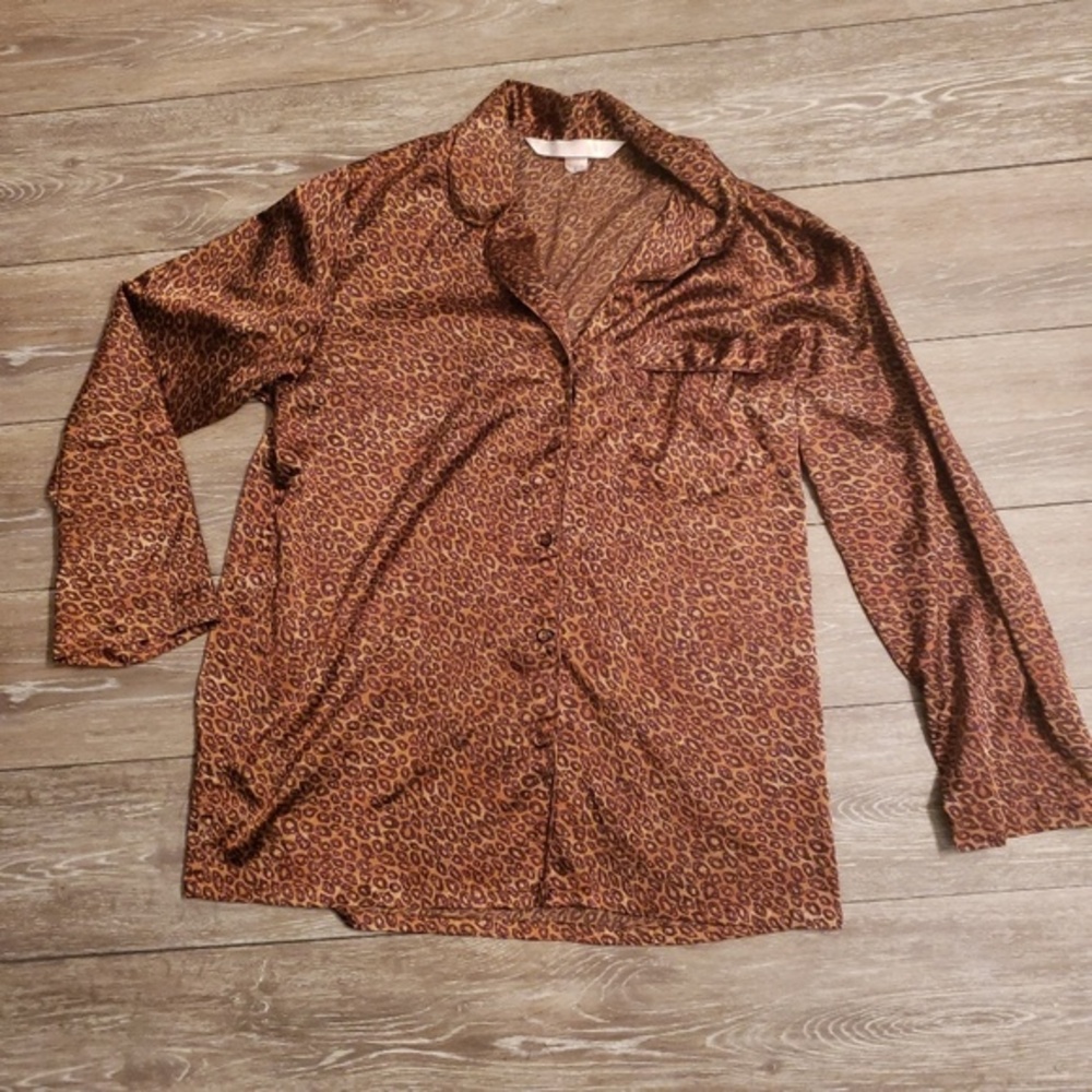 Victorias secret cheetah print pj top small